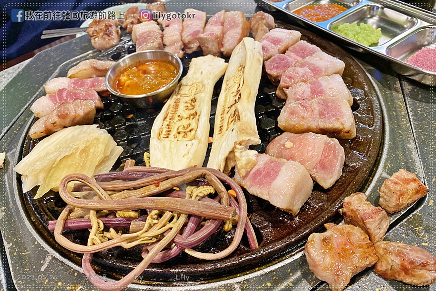 58)釜山．西面站｜「濟州間(제줏간)」熟成豬肉超好吃，專人桌邊幫你烤，韓國分店超多 @我在前往韓國旅遊的路上
