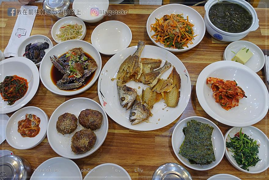 63)光州．光州松汀站｜光州七味韓定食「송정골」乾黃花魚,牛肉餅,醬蟹,涼拌泥蚶,肉餅一次擁有 @我在前往韓國旅遊的路上