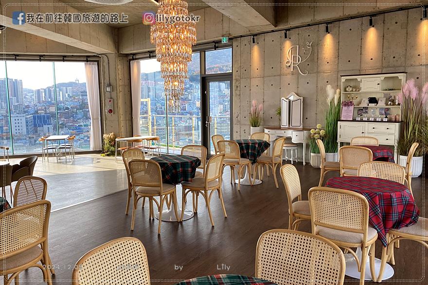 65)釜山．佐川站｜大型景觀咖啡廳Avenir，眺望釜山港大橋及草梁洞景色 @我在前往韓國旅遊的路上