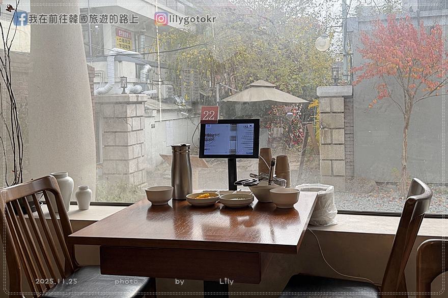 70)首爾．安國站｜來自慶州皇理團路「新羅製麵(신라제면)」辣炒章魚麵、千層馬鈴薯煎餅、蛤蜊刀削麵 @我在前往韓國旅遊的路上