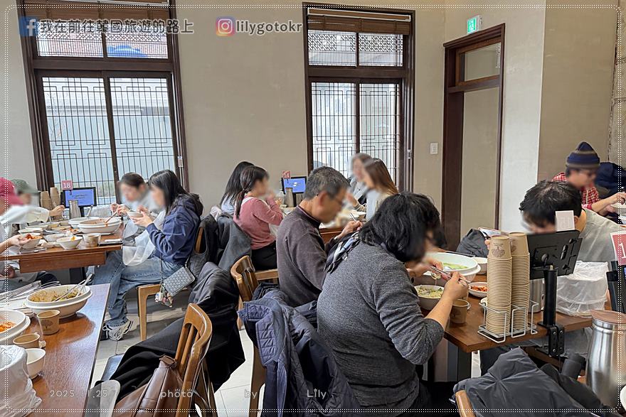 70)首爾．安國站｜來自慶州皇理團路「新羅製麵(신라제면)」辣炒章魚麵、千層馬鈴薯煎餅、蛤蜊刀削麵 @我在前往韓國旅遊的路上