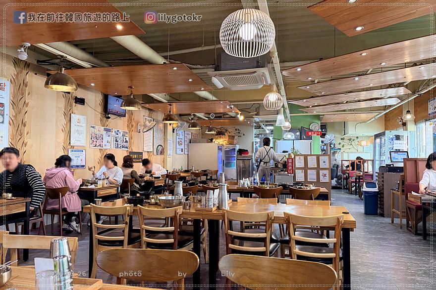 71)釜山．土城站｜不踩雷超好吃再一間「蒙失宗家豬肉湯飯(몽실종가돼지국밥)」，近甘川洞文化村 @我在前往韓國旅遊的路上