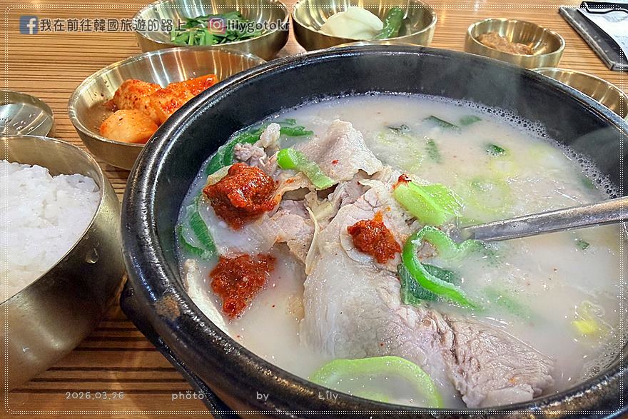71)釜山．土城站｜不踩雷超好吃再一間「蒙失宗家豬肉湯飯(몽실종가돼지국밥)」，近甘川洞文化村 @我在前往韓國旅遊的路上