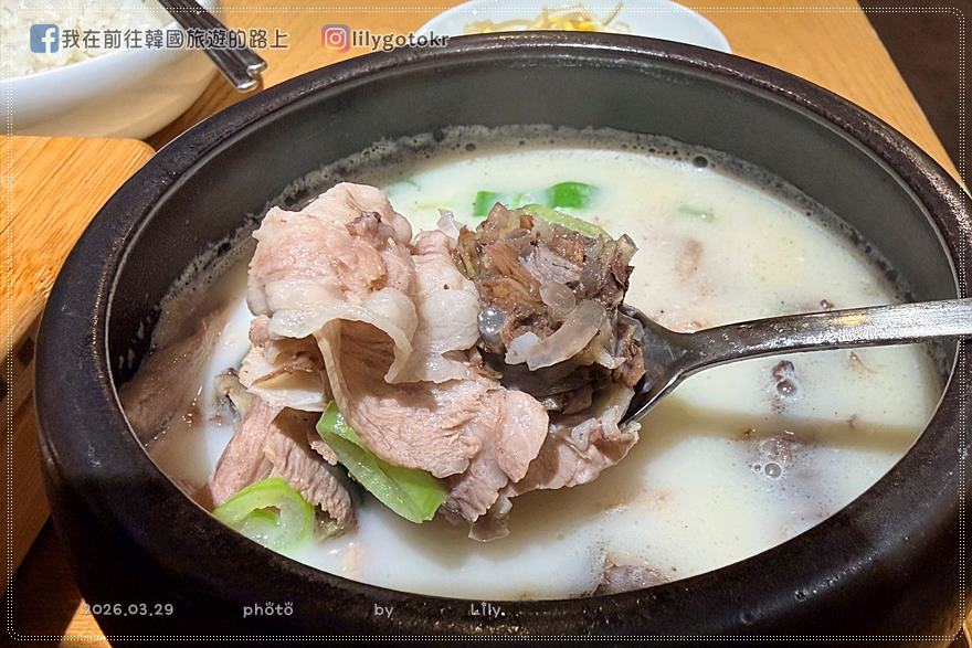 71)釜山．西面站｜我心中前五大豬肉湯飯「1953兄弟豬肉湯飯(1953형제돼지국밥)」湯飯鍋巴飯兩次享受,附分店資訊 @我在前往韓國旅遊的路上