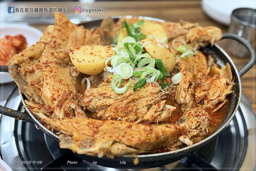 【首爾乙支路3街站美食】30年老店「東原家(동원집)」馬鈴薯排骨湯，在地人氣排隊名店推薦 @我在前往韓國旅遊的路上