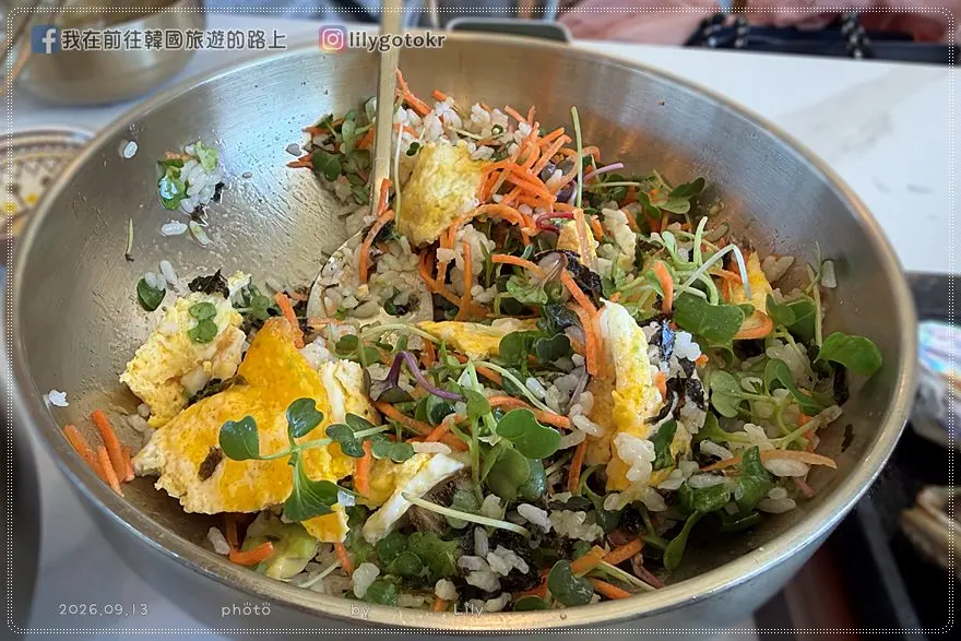【濟州美食】你好鮑魚(안녕전복)必吃奶油烤鮑魚、鮑魚粥,機場旁看飛機起降!附菜單 @我在前往韓國旅遊的路上 【濟州美食】你好鮑魚(안녕전복)必吃奶油烤鮑魚、鮑魚粥,機場旁看飛機起降!附菜單 @我在前往韓國旅遊的路上