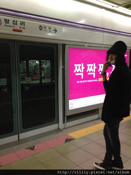 2012-09-12 Min@TW 張美麗搭地鐵側錄 @我在前往韓國旅遊的路上