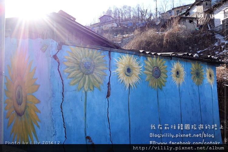 ⑦首爾．弘濟站｜首爾市另一壁畫村「弘濟洞螞蟻村개미마을」7號房的禮物拍攝地 @我在前往韓國旅遊的路上
