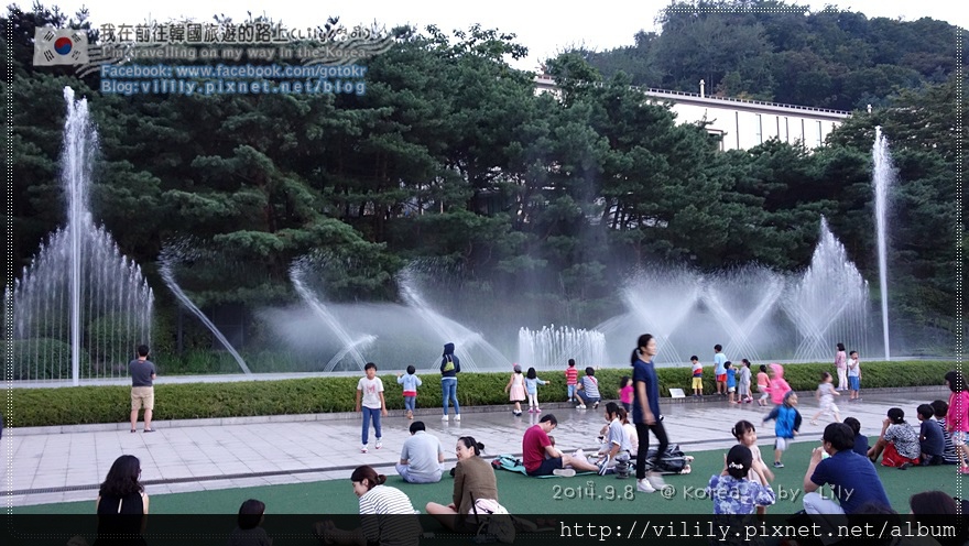 ⑪首爾．南部客運站｜首爾文化廣場「藝術殿堂」＆避暑戲水「世界音樂噴泉」 @我在前往韓國旅遊的路上