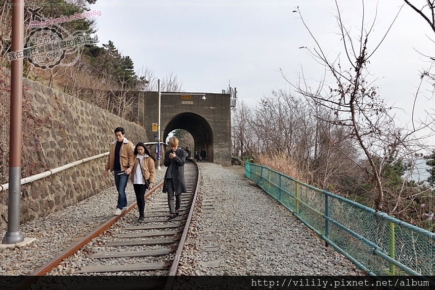 ㉒釜山．海雲台｜青沙浦鐵道(尾浦鐵道미포기찻길)＆著名拍攝地：青沙浦燈塔 @我在前往韓國旅遊的路上