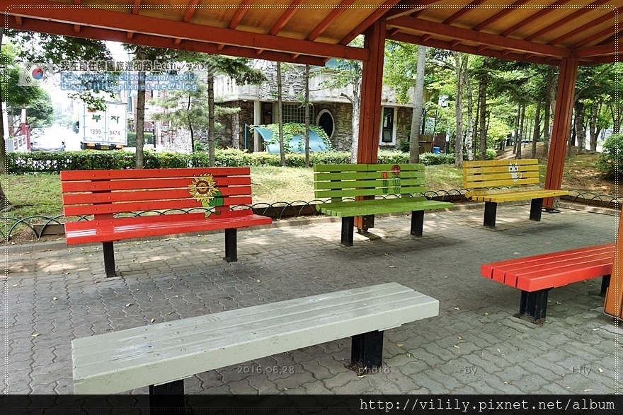 ㉖ 韓劇景點．高陽市｜彩色木椅的「水晶公園」《美女孔心,藍色大海的傳說,再次重逢的世界》取景地 @我在前往韓國旅遊的路上