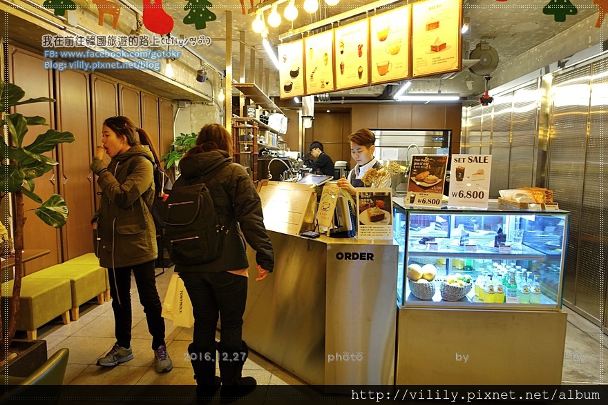 ㉚(已歇業)首爾．明洞｜韓妮采咖啡廳(SpeCOFFEE)～冰滴咖啡柚子＆香蒜起士吐司大推 @我在前往韓國旅遊的路上