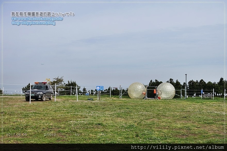 ㉞濟州市．涯月｜Big Ball Land世界最長坡道玩滾大球《我們結婚了》星宿夫婦 @我在前往韓國旅遊的路上