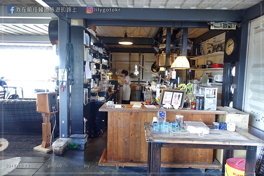 日本．沖繩｜隱藏在古宇利島鄉間小路裡的貨櫃屋咖啡廳 INN CAFE @我在前往韓國旅遊的路上