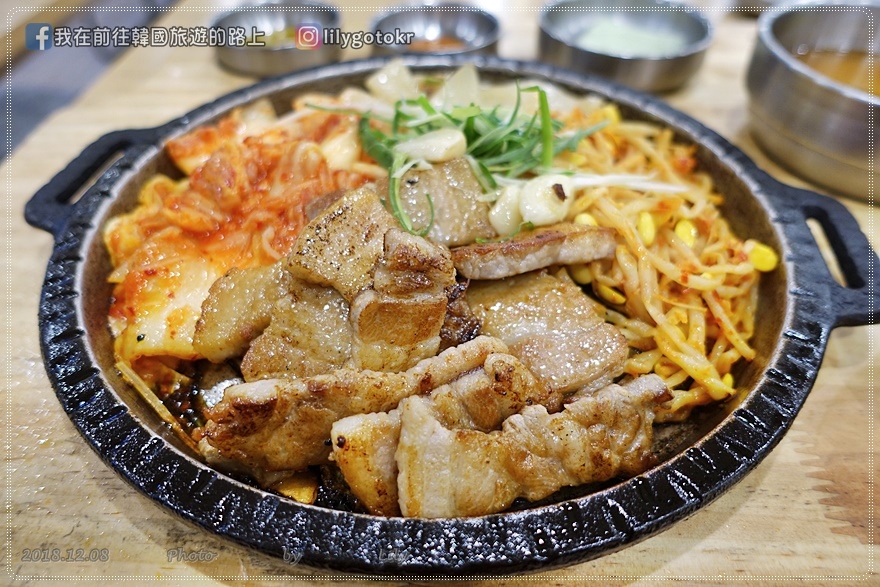 ㊻首爾．乙支路3街站｜「肉貼飯床(육첩반상)」一個人就能吃的烤肉定食 @我在前往韓國旅遊的路上