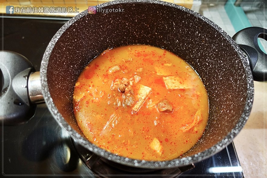 【開箱】韓國美食【CJ bibigo】讓你在家也能享用豬肉泡菜鍋、牛骨湯、蔘雞湯、海苔酥及健康果醋飲 @我在前往韓國旅遊的路上